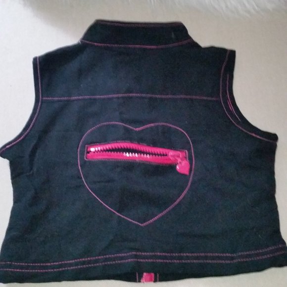 Girls Barbie black and pink vest EUC - Picture 4 of 6
